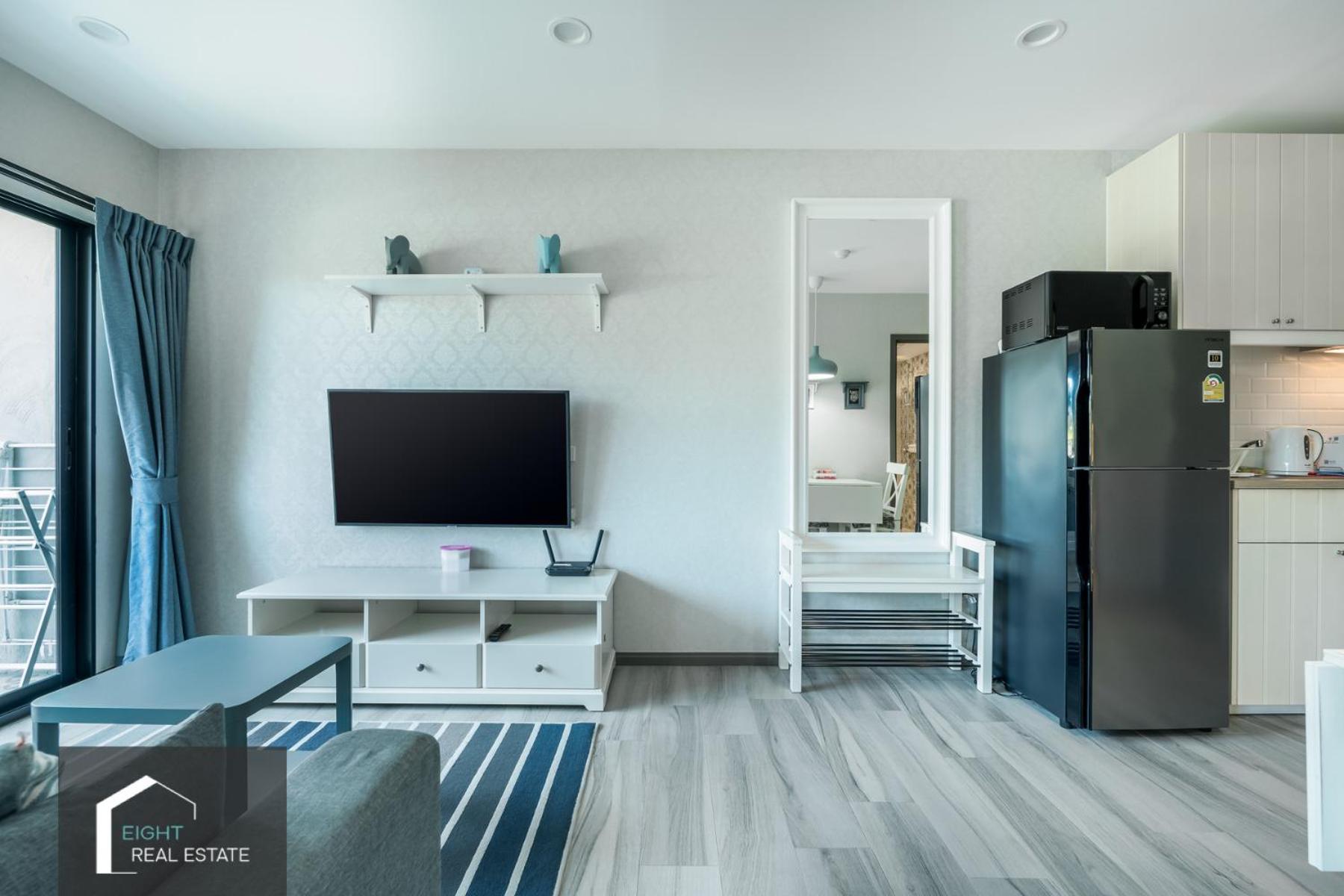 By The Sea E413 Apartment